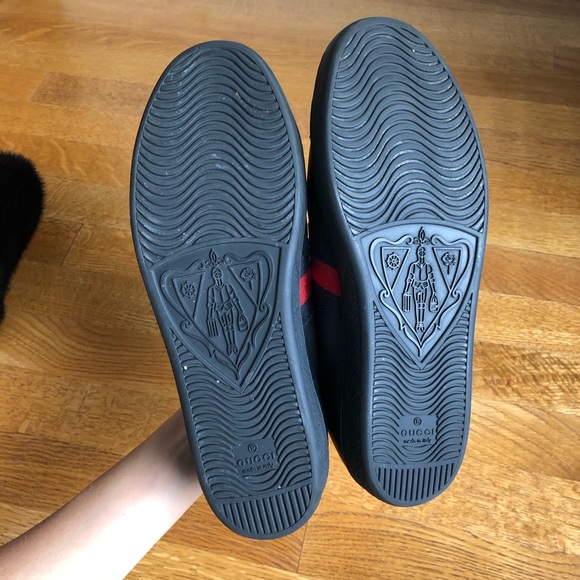 Women’s black Gucci Ace sneaker. Size 38.5. - Picture 11 of 15